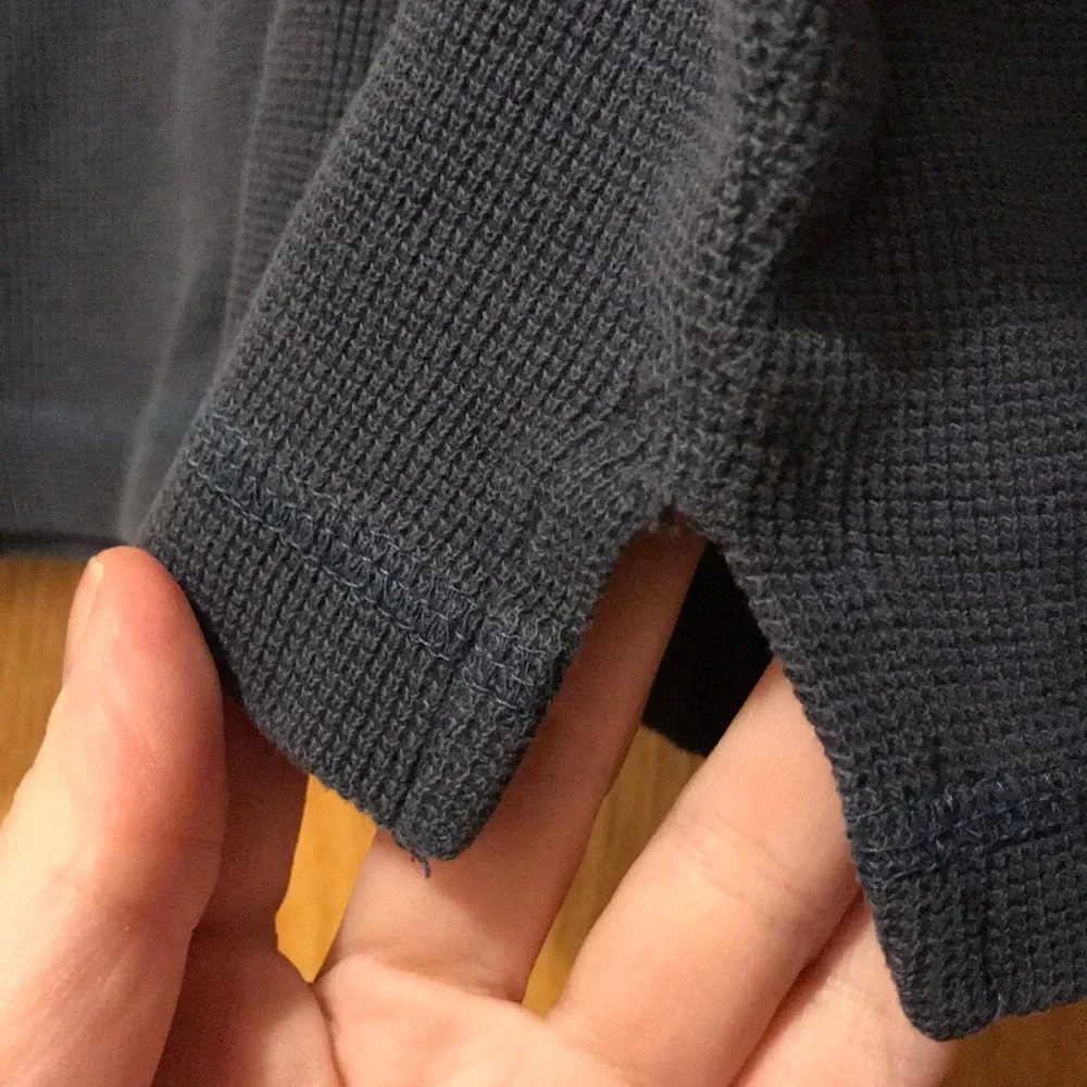 Boy’s size 4T thermal shirts x 2 Gap Circo blue gray cotton waffle weave CHILLIN